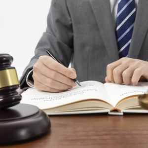 Curso de Legislação Laboral para Recursos Humanos