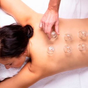Ventosaterapia e massagem de recuperação
